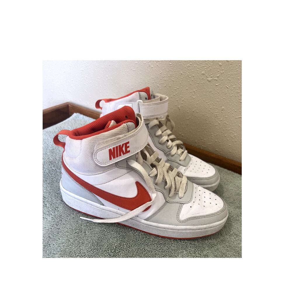 Nike Court Borough Mid 2, White/Orange Basketball Shoe Sneakers Youth 7